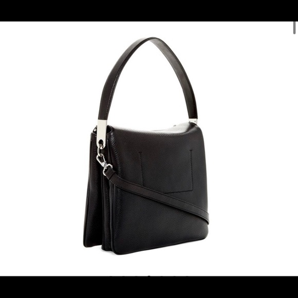 - Marc by Marc Jacobs cross body multi pocket ligurro leather bag LAST PRICE - Picture 2 of 8